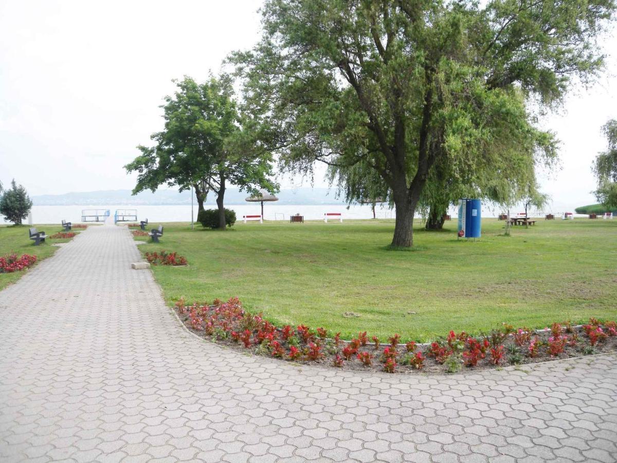 Apartment Balatonbereny 4 Dış mekan fotoğraf