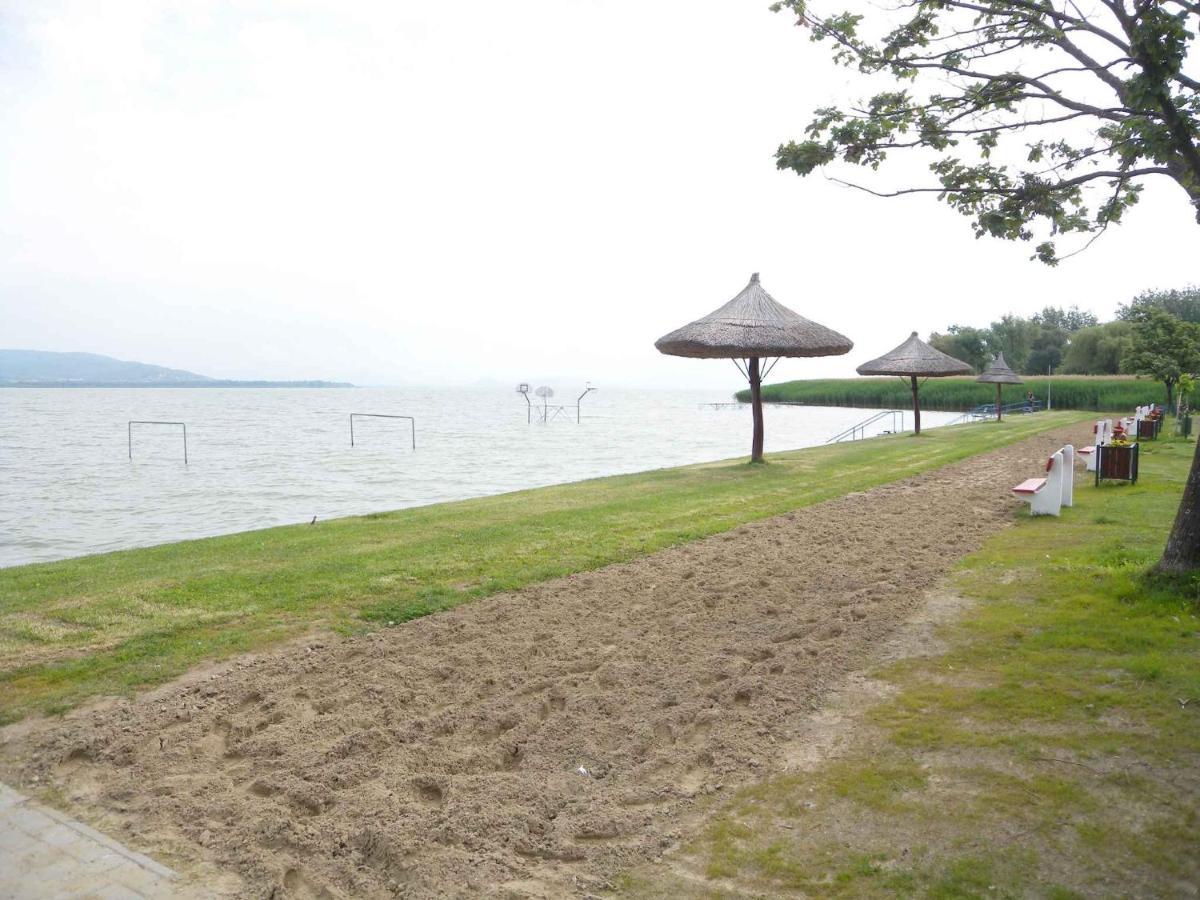 Apartment Balatonbereny 4 Dış mekan fotoğraf